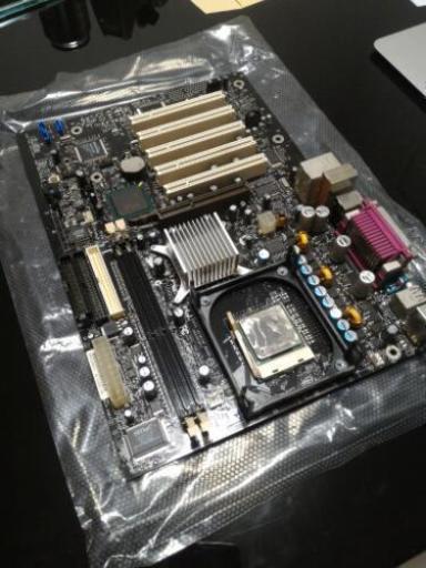 マザーボード　Intel　D845PEBT2　ソケット478 ATX\n