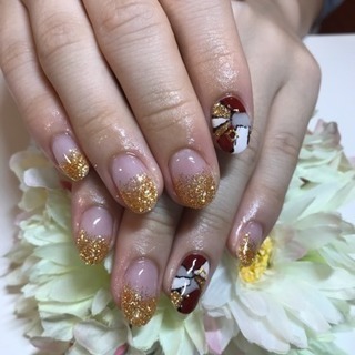 マツエクできる方💕ネイルとやりあいっこ(^^)