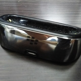 Docomo BlackBerry Bold 9700の画像