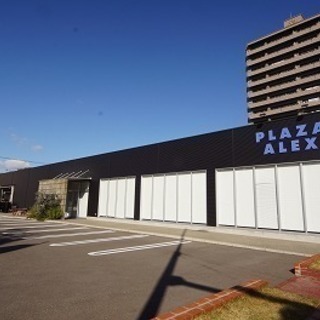 ★☆新着情報☆★商住に人気エリア。ユニクロ隣り。国道沿いの 辻ビル１Ｆテナント／１9坪。※ゲーム店跡 − 徳島県