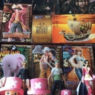 (値下げ)ワンピースフィギュア＋その他買って下さい！の画像