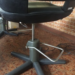 美容室 手動スタイリングチェア/セットイスの画像