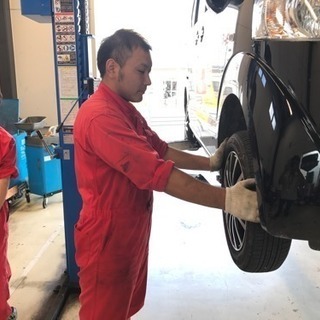 自動車の軽整備の画像