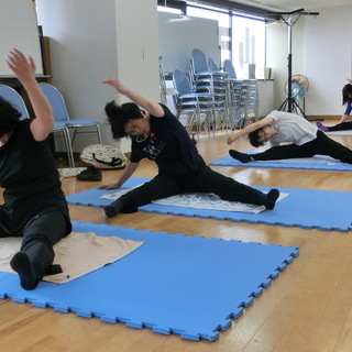 【健康体操】トライビクスの　「ニュートラル体操」　「心も喜ぶ楽し...