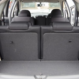 【誰でも車がローンで買えます】H16　ウィッシュ　XSパッケージ　シルバー　完全自社ローン※金利０％ の画像