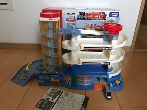 値下げトミカ スーパーオートトミカビル