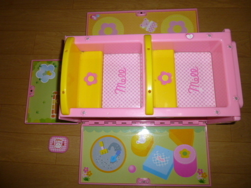 メルちゃん　ようちえんバス　お弁当１つのみ付