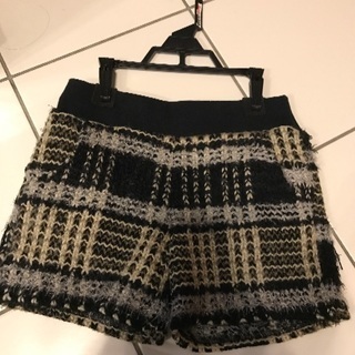 ニットパンツ
