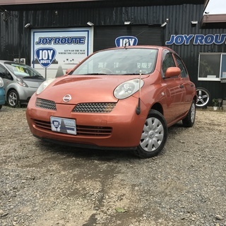 日産　マーチ　35000ｋｍ　5速MT車