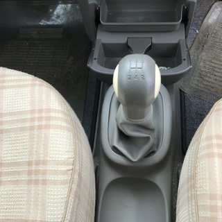 日産　マーチ　35000ｋｍ　5速MT車の画像