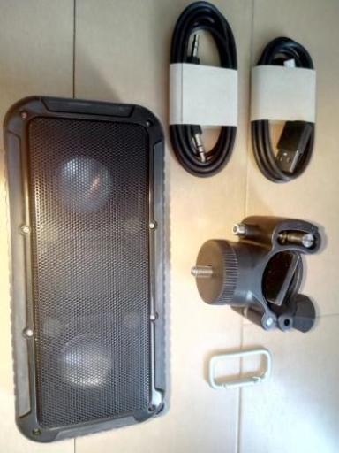 防水BluetoothスピーカーLEDライト付き 未使用