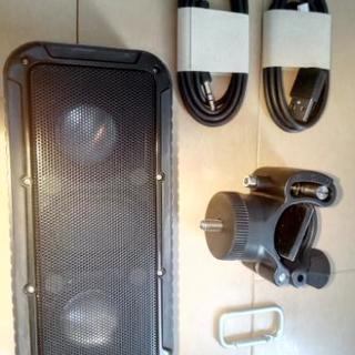 防水BluetoothスピーカーLEDライト付き 未使用