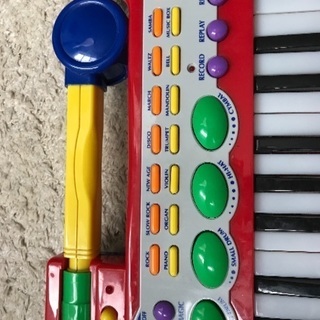 おもちゃキーボードの画像