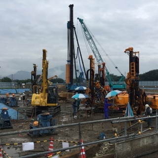 9割以上公共工事！！職歴経歴不問！！元気で明るい正社員募集♪の画像