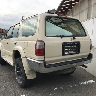 ハイラックスサーフ　全塗装済み　リフトアップ　車検付き可の画像