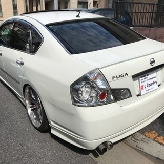 フーガ350GTスポーツパッケージ 黒革サンルーフ カスタム多数の画像