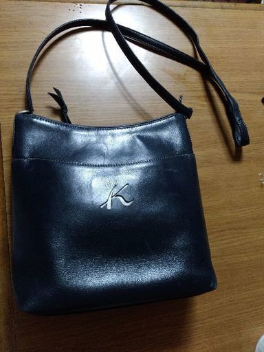 キタムラ　小さめショルダーバック