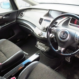 誰でも車がローンで買えます。オデッセイ アブソルートの画像