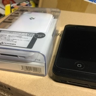 iPhone4S iPhone4 用のバッテリー内蔵スマホカバーの画像
