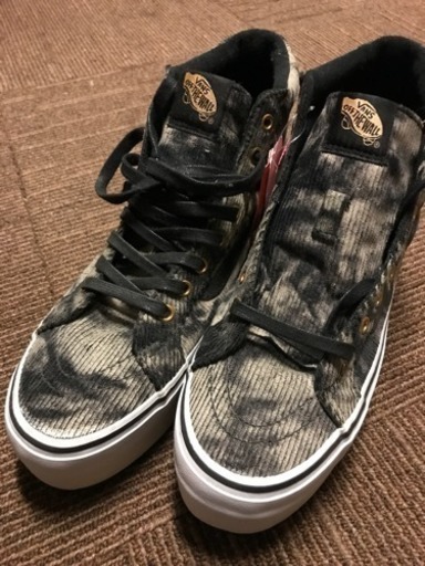 靴 VANS
