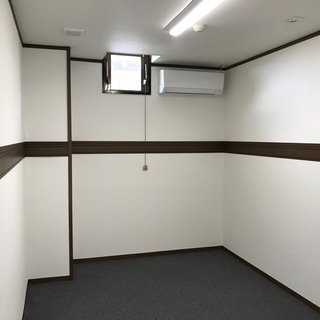 [size S]　S４　レンタルオフィス
