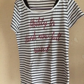 Tシャツ