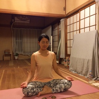 予約のいらないヨガ教室の画像