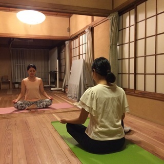 予約のいらないヨガ教室