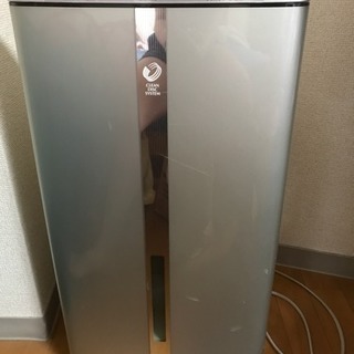 MITSUBISHI 空気清浄器の画像