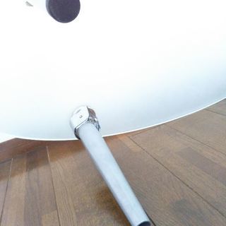 折畳ガラステーブルの画像