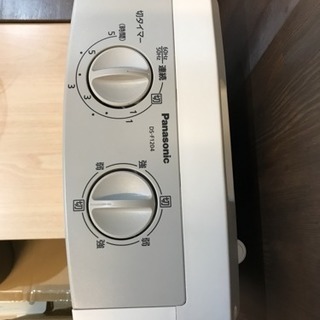 ほぼ新品 パナソニック 電気ファンヒーター   DSーF1204の画像