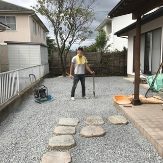 草刈り 木の伐採 引っ越し作業の画像