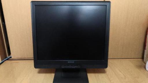 PCモニター　IODATA　19インチ　非光沢液晶