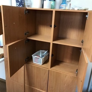 本棚、収納棚の画像