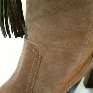 ニーハイブラウンブーツ👢の画像