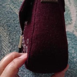 【値下げ！！】秋冬  バッグ ビーズ刺繍がきれいです！の画像