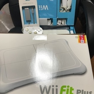 Wii+Wii Fit Plusの画像