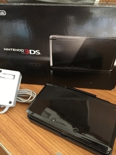 【間も無く出品終了します】3DS本体