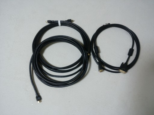 アマゾンベーシック ハイスピードHDMI4.6ｍ2本DVI-Dデュアルリンク3ｍ