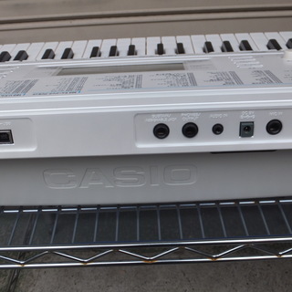 CASIO カシオ LK-208 HIKARI KEYBOARD 光ナビゲーションキーボード◆マイクもついて本格的の画像