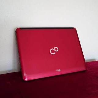 【M4447】極 高速 保証付き★光沢 綺麗★ サポート充実! 初心者安心! 富士通 FMV LH52/ C/ 2コア/ 4GB/ 160GB/ 無線有線/ Win10/ Office2016 photoshop  notebook ノート パソコン PCの画像