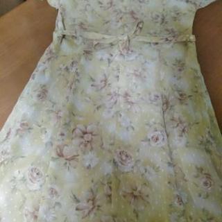 美品!レリアン薄黄色花柄半袖ロングワンピース9Mの画像
