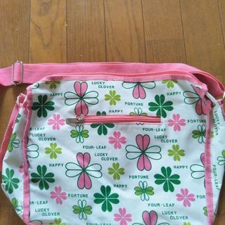 バック　横幅30cm☓マチ13cm☓高さ26cmの画像