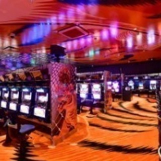 【日給7000円※履歴書不要】夜間4時間以内　パチンコ・スロット...
