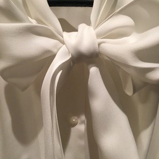 [美品]ブラウス②の画像
