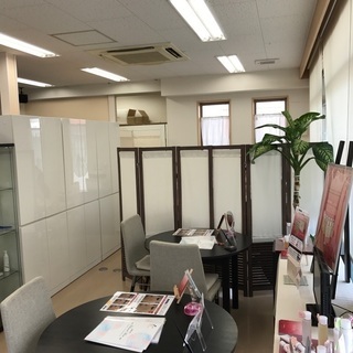 プチサロン開業　自宅のリビングやお部屋で機械を使わずフェイシャルマッサージの画像