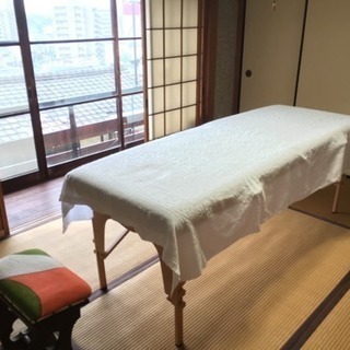 尾道駅近く！ 坂の上のレトロなヒーリングサロン いろは
