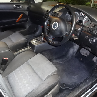 ■車検長い■30/12乗って帰れる。カスタム パサート ローダウン OZ17インチ 丈夫なV5エンジン！走行少なめ６万キロ台 ワンオーナーの画像