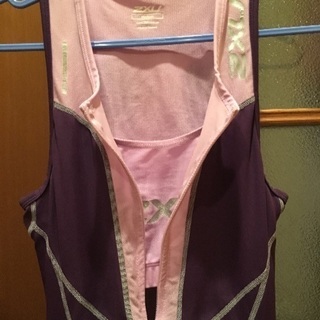 2XU トライスーツの画像