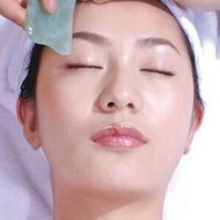小顔かっさ出来る店